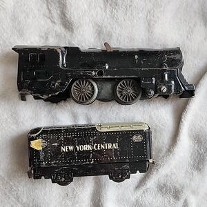 MARX WINDUP ENGINE O GAUGE LOCOMOTIVE 1950's & NYC TENDER CAR *AS IS*